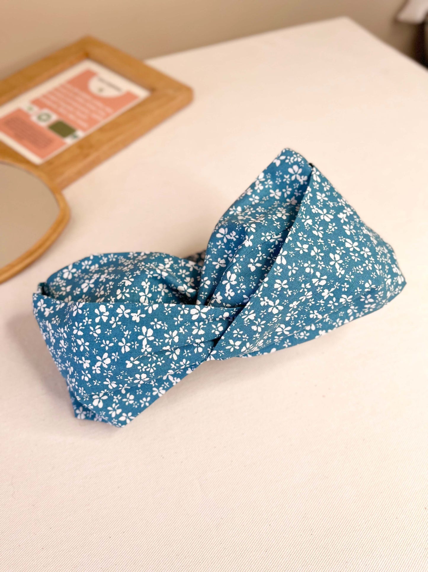 Bandeau cheveux élastique croisé en coton Oeko-Tex – Fait Main |Gaia Greener Gaia Greener