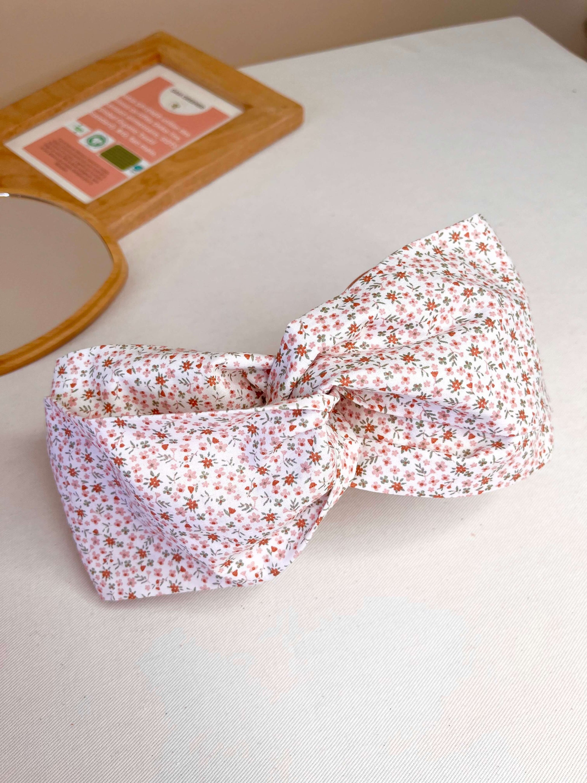 Bandeau cheveux élastique croisé en coton Oeko-Tex – Fait Main |Gaia Greener Gaia Greener
