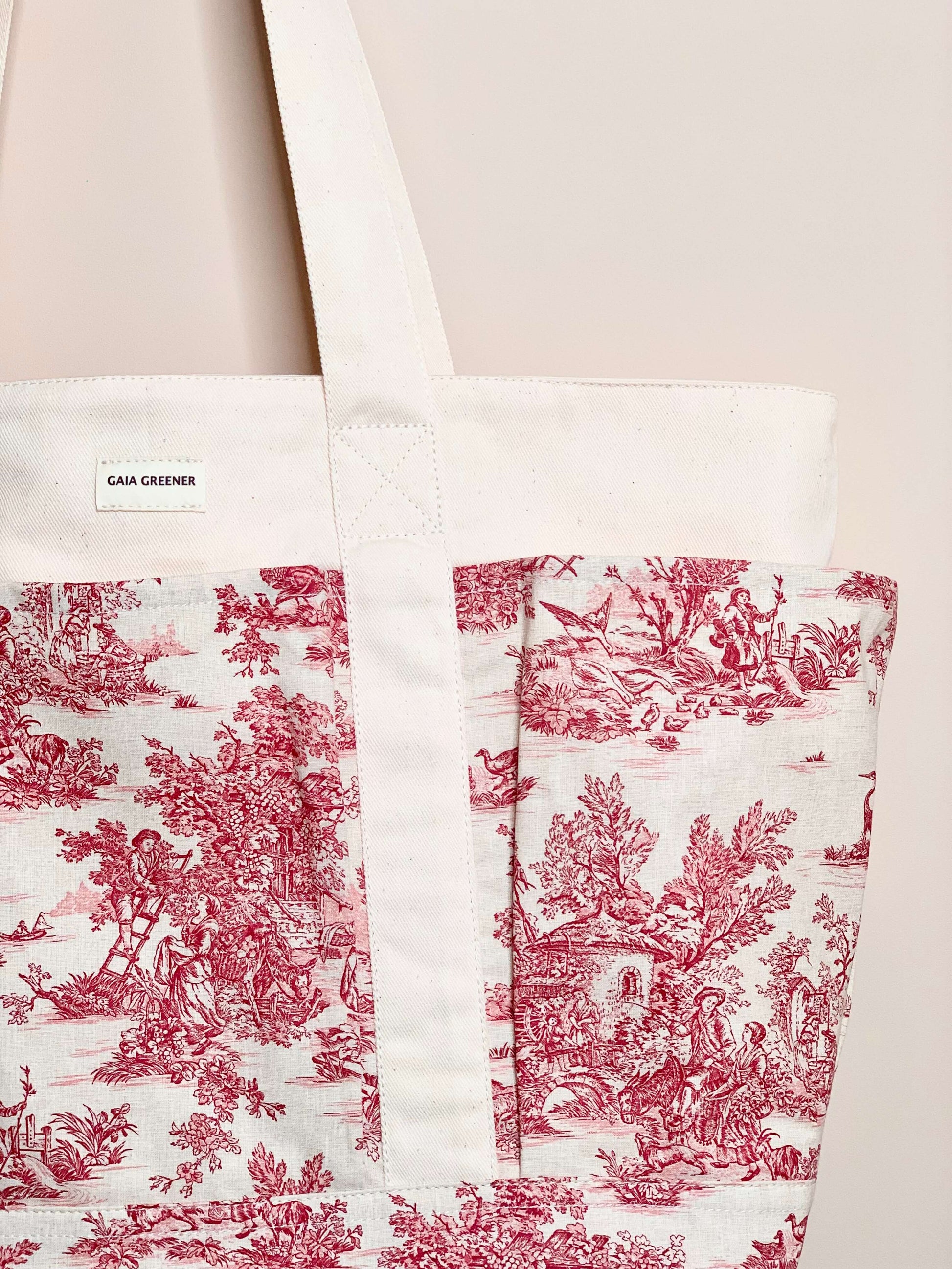 Détail des finitions robustes et coutures renforcées du sac cabas artisanal Gaia Greener en coton certifié Oeko-Tex et contact alimentaire.