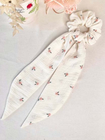 chouchou-foulard-long-accessoire-cheveux