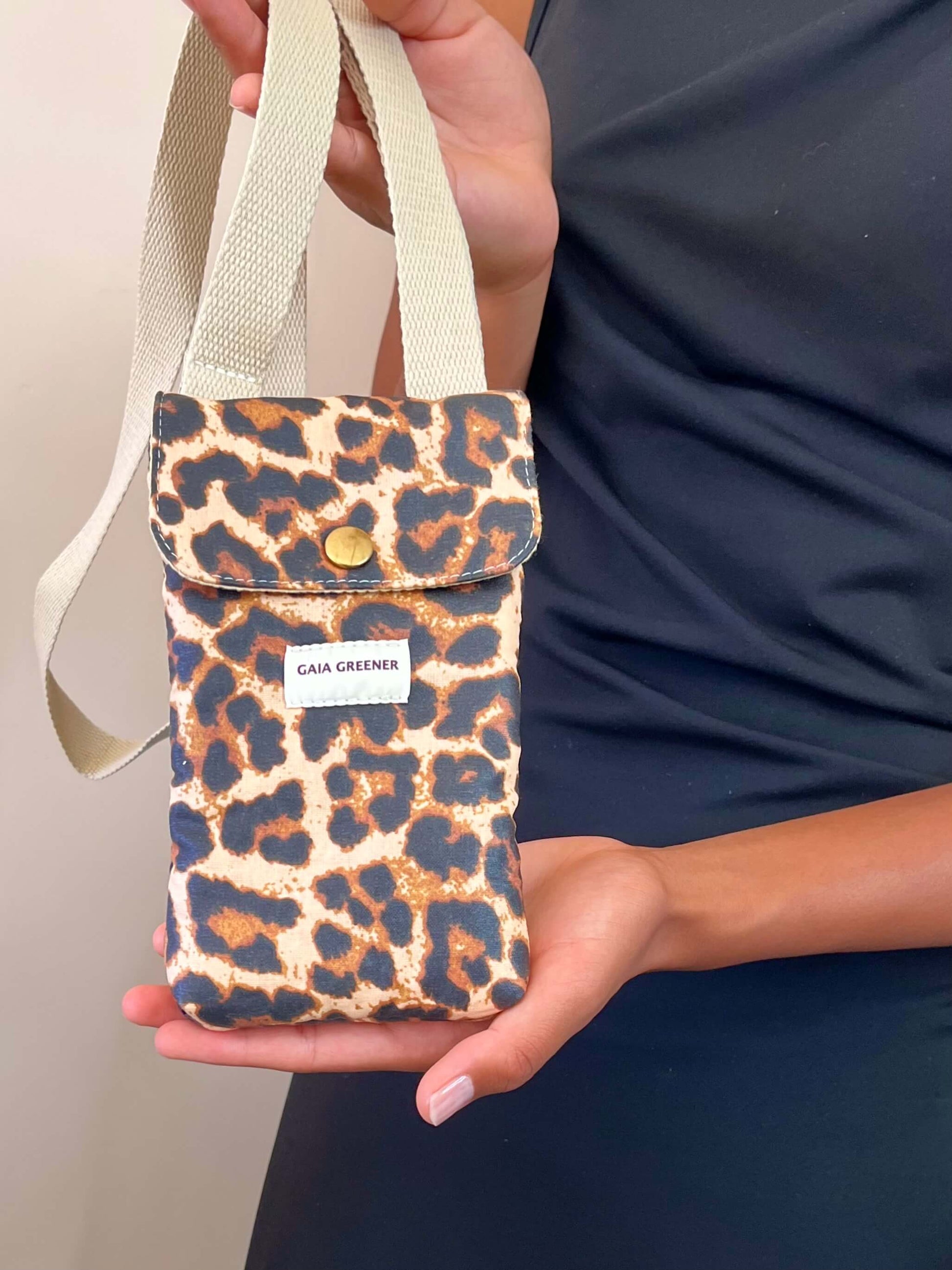 Pochette téléphone portable en coton Oeko-Tex avec anse réglable — Gaia Greener GAIA GREENER